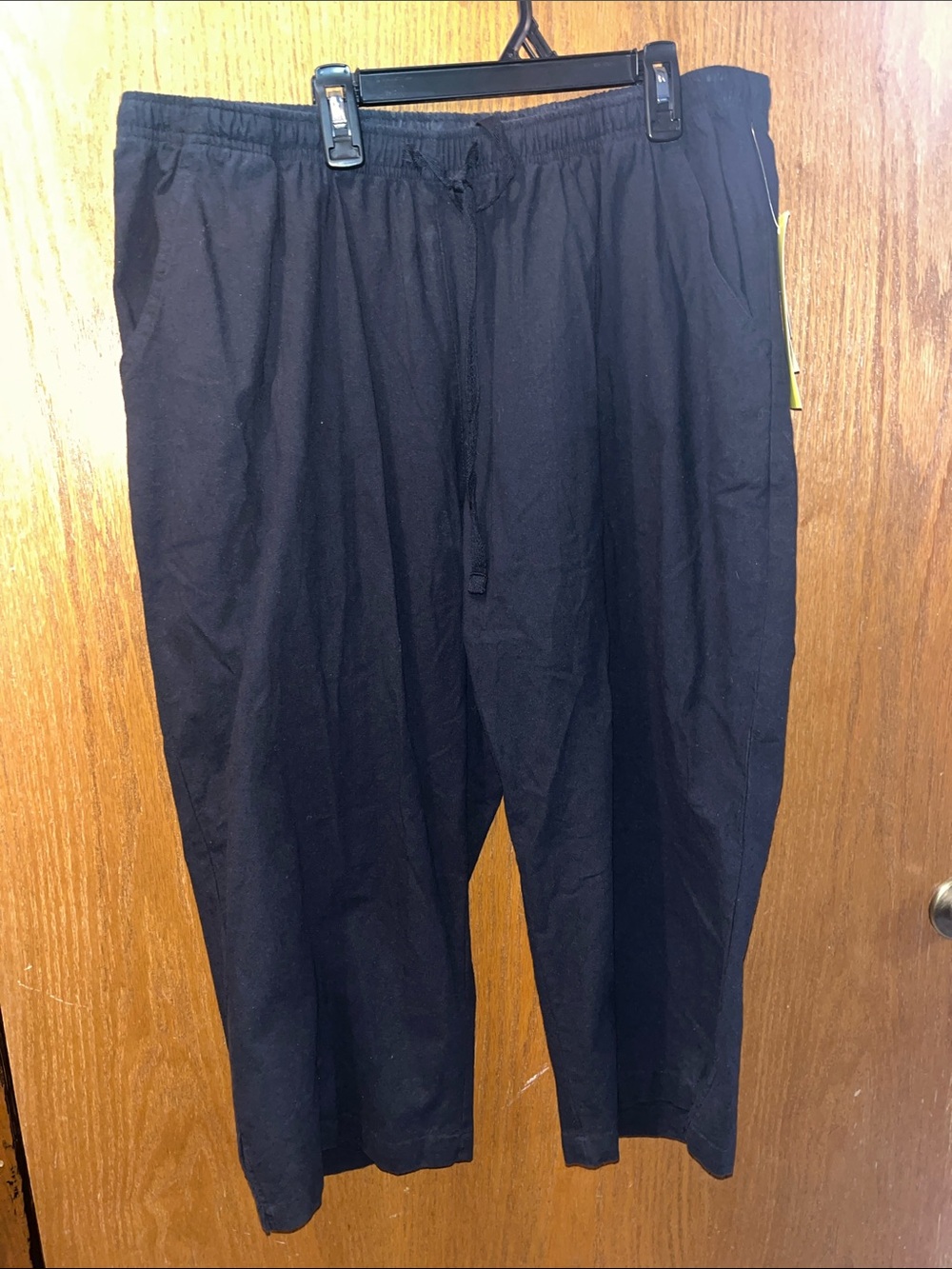Cathy Daniels Black Drawstring Capris